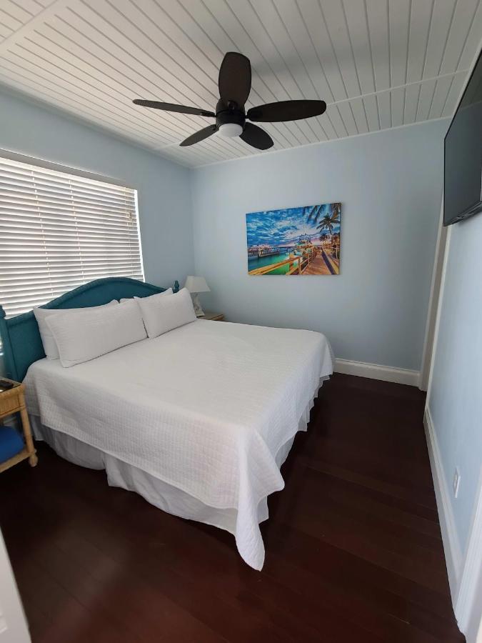 Duval Street Suite W Parking And Pool Кей Уест Екстериор снимка