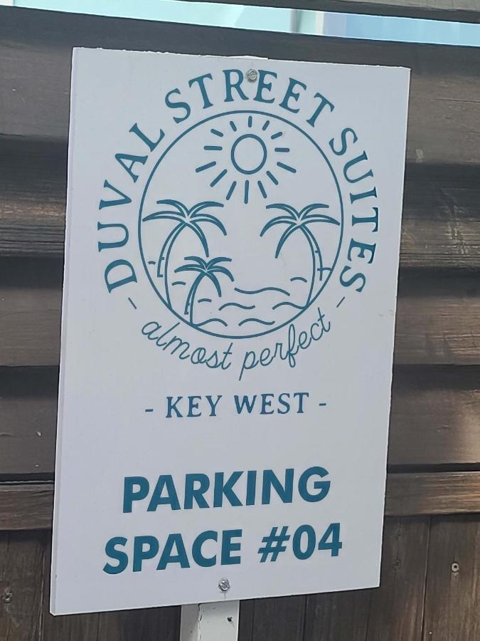 Duval Street Suite W Parking And Pool Кей Уест Екстериор снимка